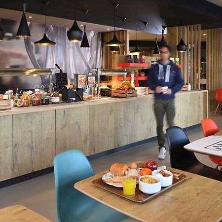 Ibis Charleroi Airport Brussels South Hotel Fleurus Bagian luar foto