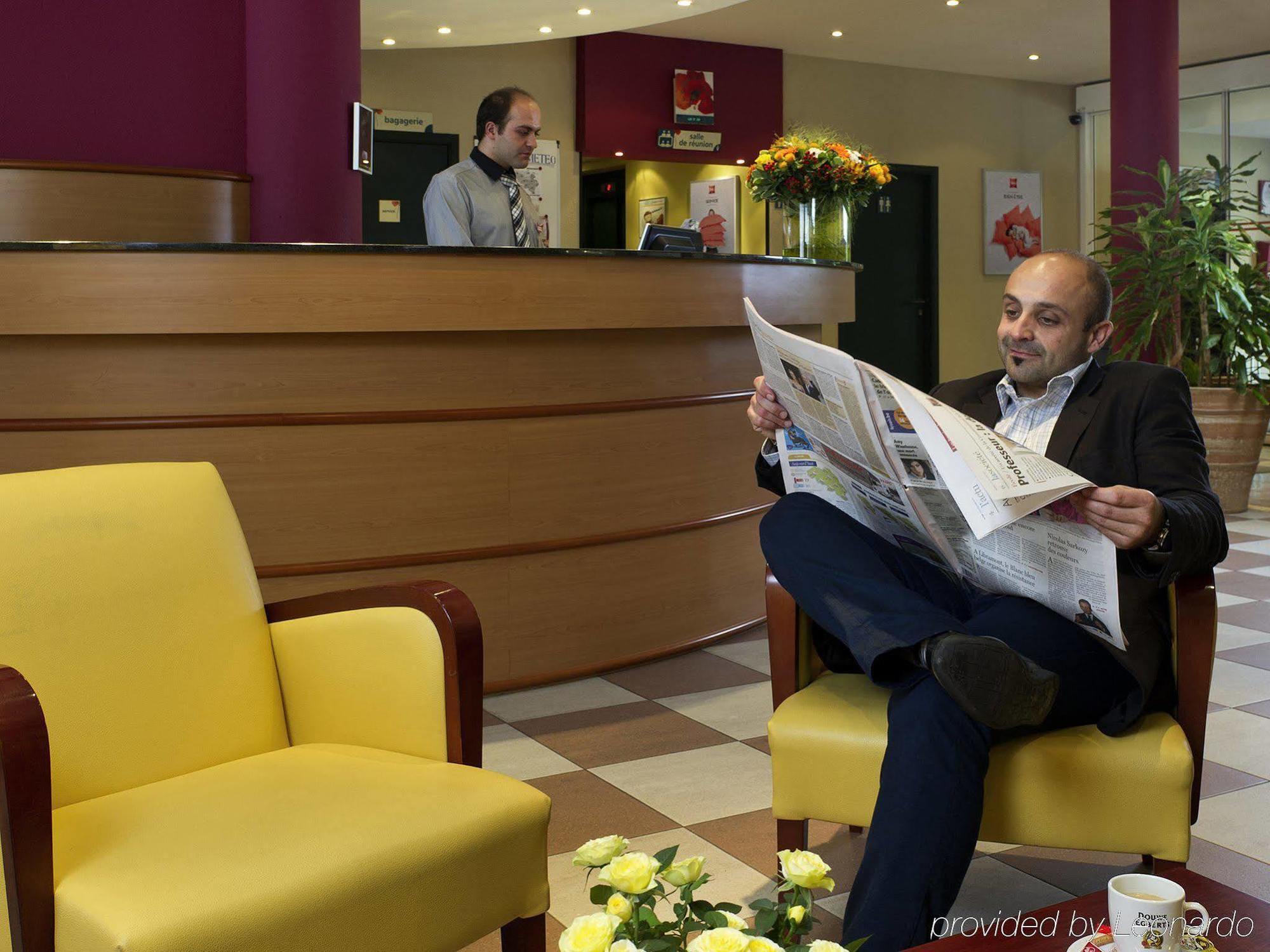 Ibis Charleroi Airport Brussels South Hotel Fleurus Bagian luar foto